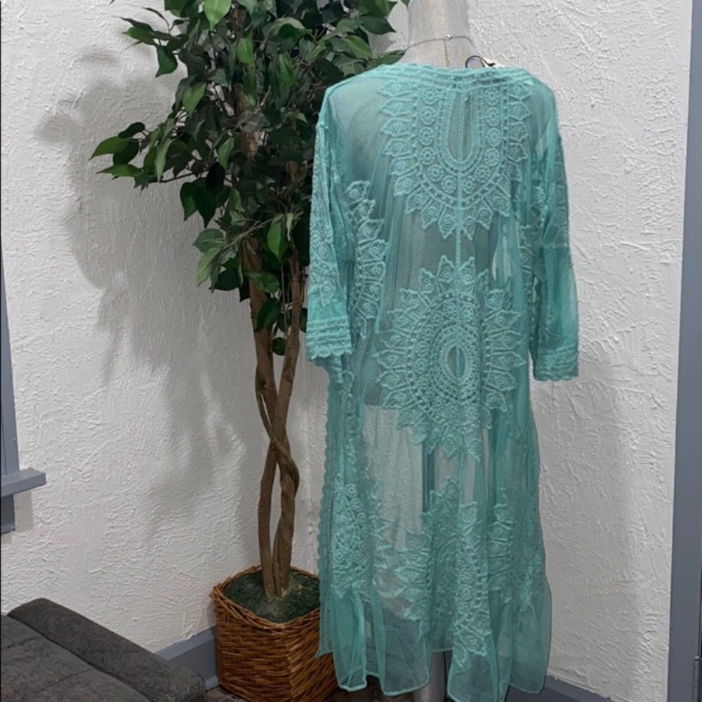 NWT Rachel Zoe lace like kimono